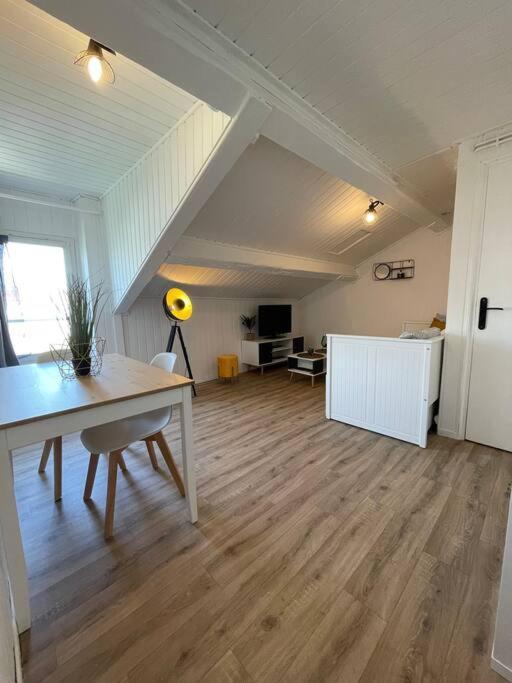 Studio Cosy, En Centre, Proche Gare, Vue Degagee Βαλένς Εξωτερικό φωτογραφία